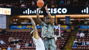 Xavier hits 16 3-pointers, sends WVU men's hoops team home without a win in the Charleston Classic